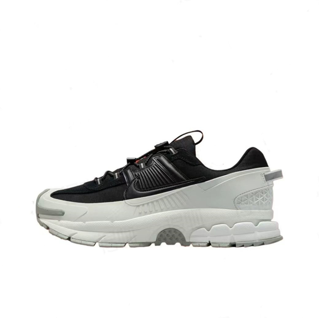 Men's Air Zoom Vomero 5 Black/White Shoes 005